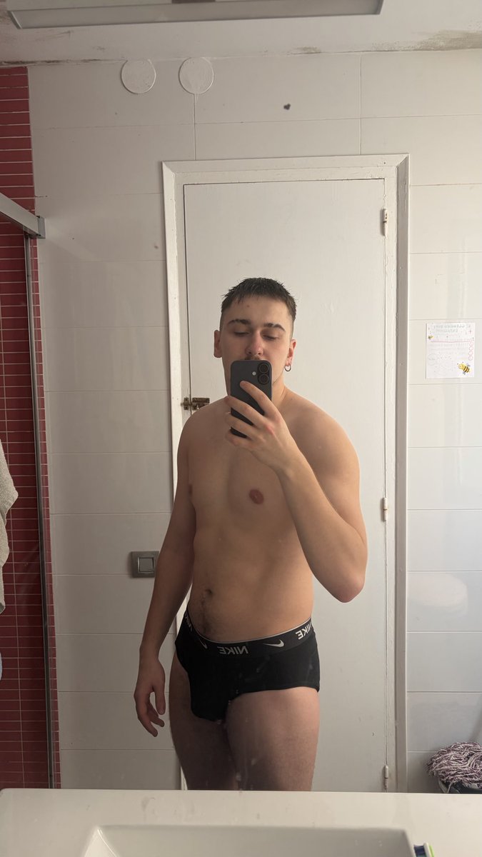 йоу зелень tweet media