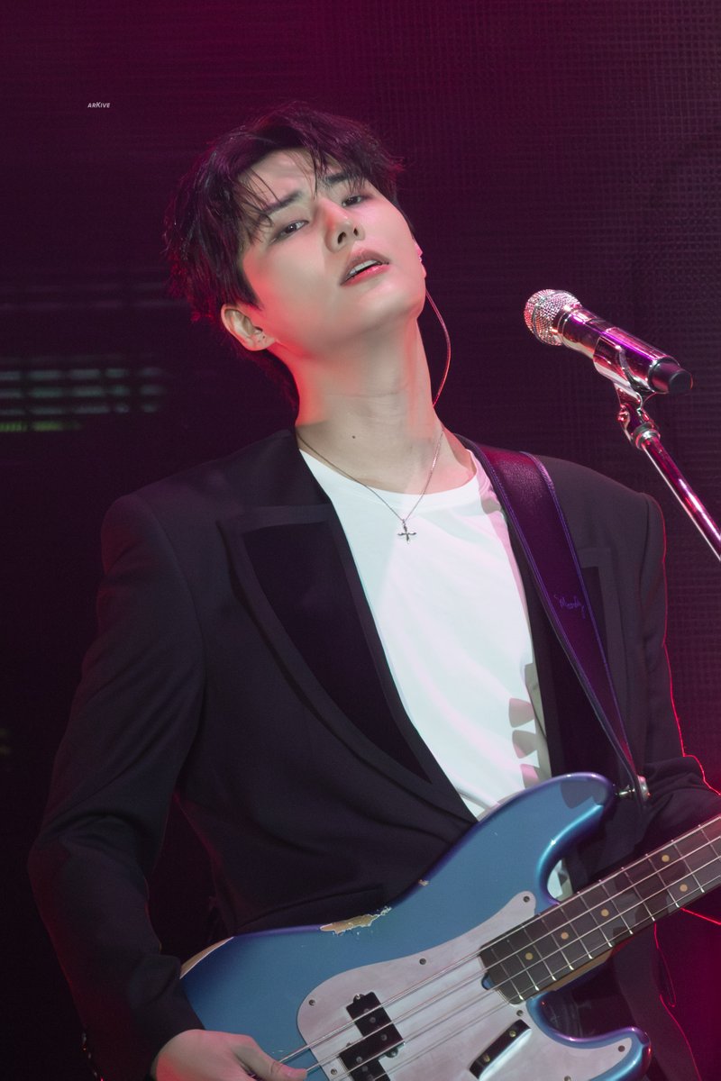 𝗮𝗿𝗞𝗶𝘃𝗲 tweet media