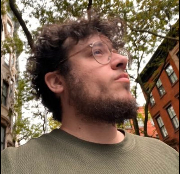 Egizlh Dvkzvk tweet media