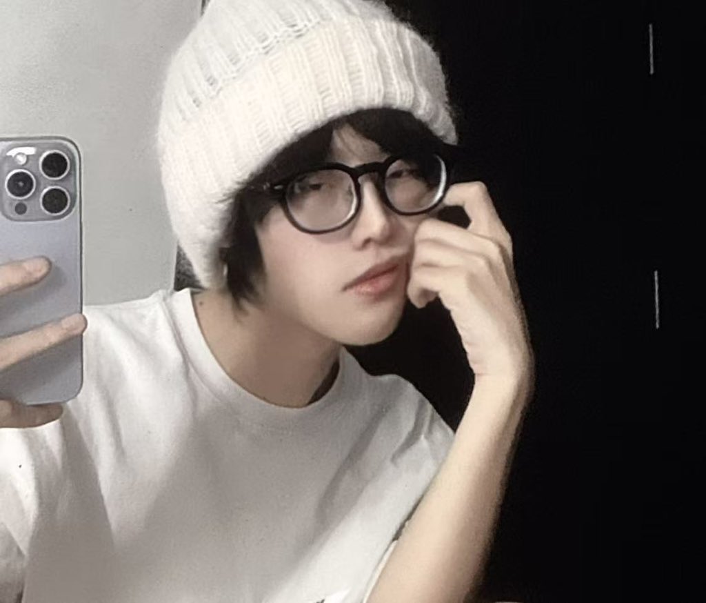 阴雨天 tweet media