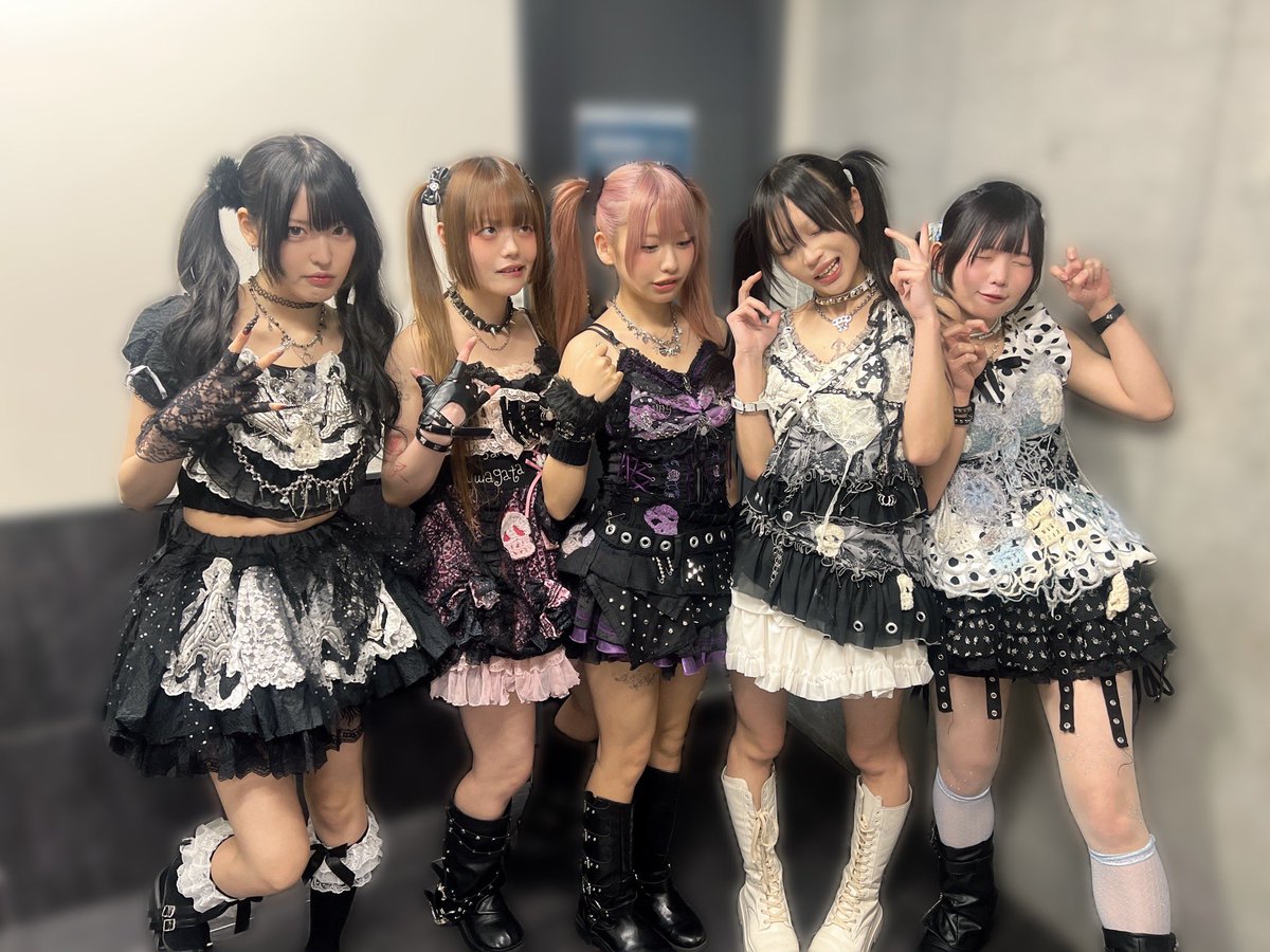 dot yell fes tweet media