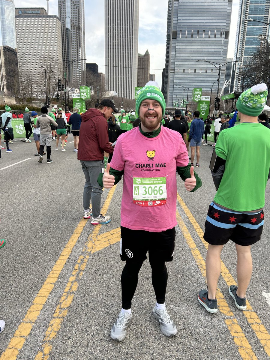 Dean Arrow tweet media