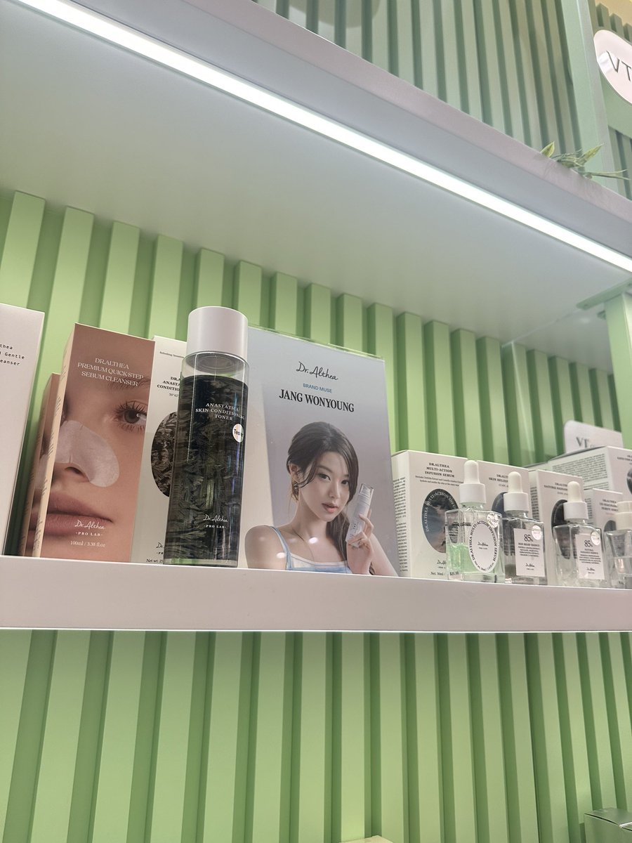 もち️️꙳⟡ tweet media