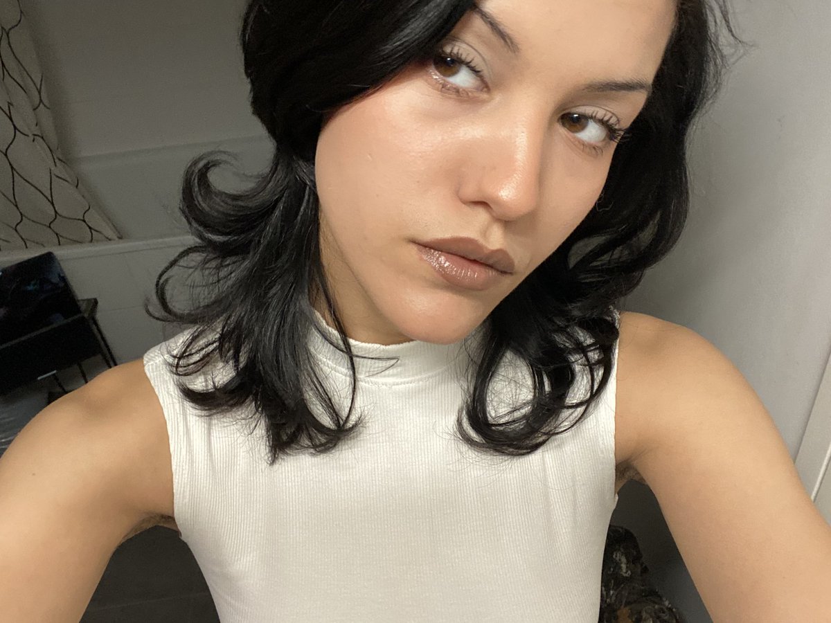 ☥ ⵣ nine inch fangs tweet media