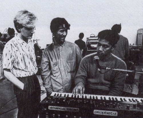 エキゾチカ・ララバイ(改） tweet media