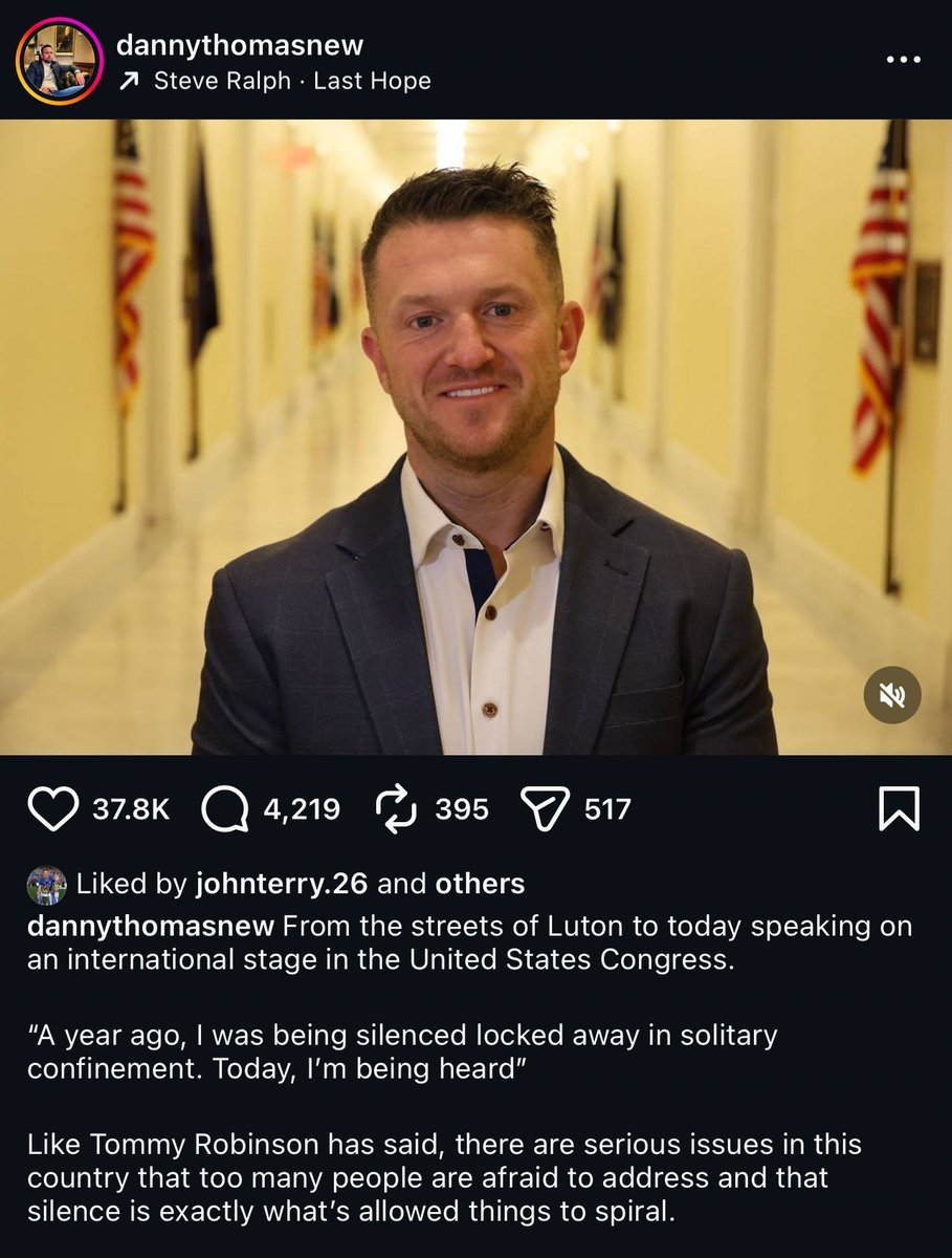 Antifa_Ultras tweet media