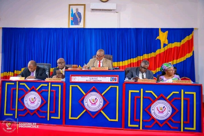 🚨KONGO-CENTRAL : Le bureau de l’Assemblée provinciale, dirigé par l’honorable <a href="/NsuamiVictor/">VICTOR NSUAMI OFFICIEL</a>, cherche à comprendre les raisons de l’arrestation de l’honorable <a href="/PMantezolo/">Papy MANTEZOLO</a>, une affaire qui inquiète les élus et la classe politique en attendant les éclaircissements de la justice.