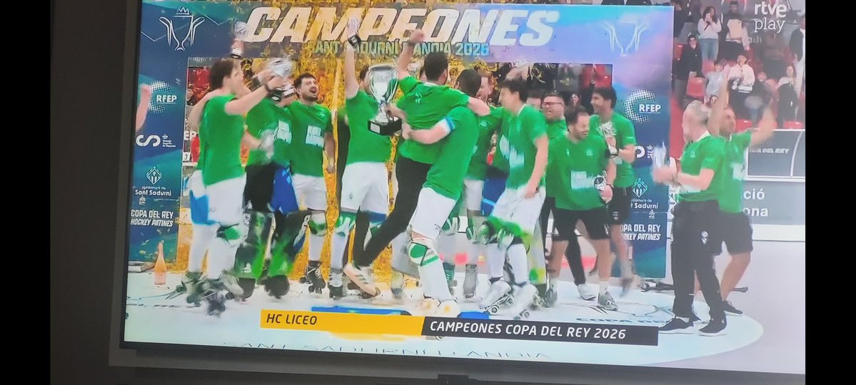 chesabelo tweet media