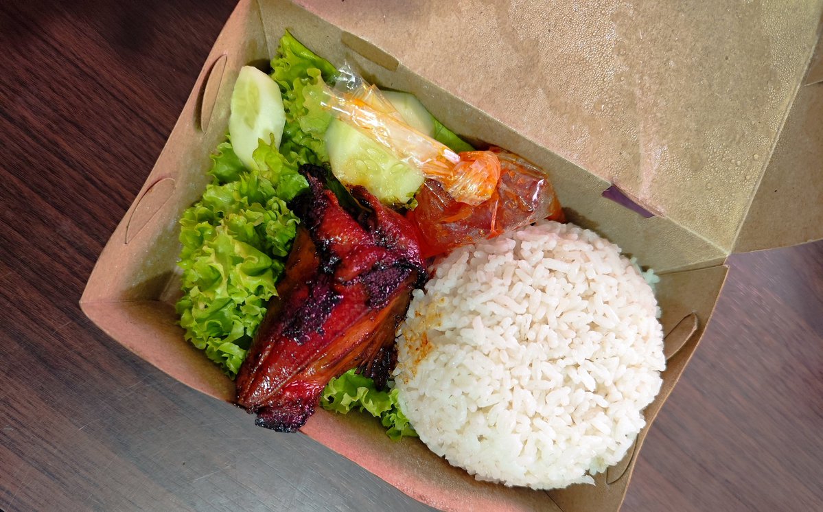 Bukan Jonathan_ tweet media