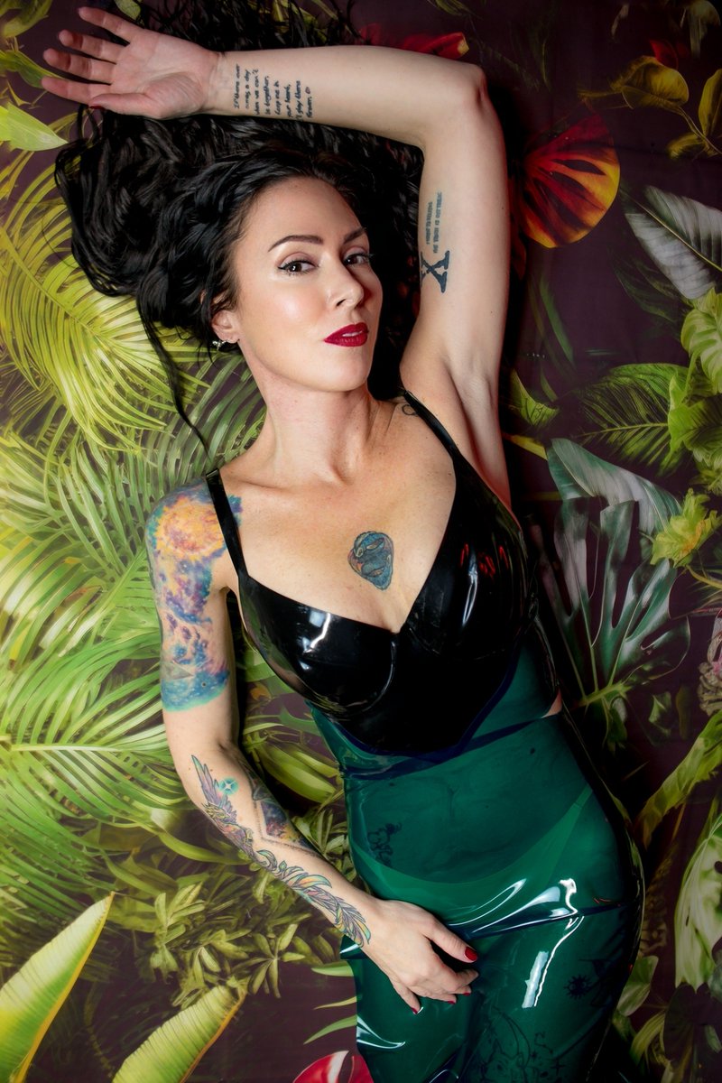 BDSM_Femdom tweet media