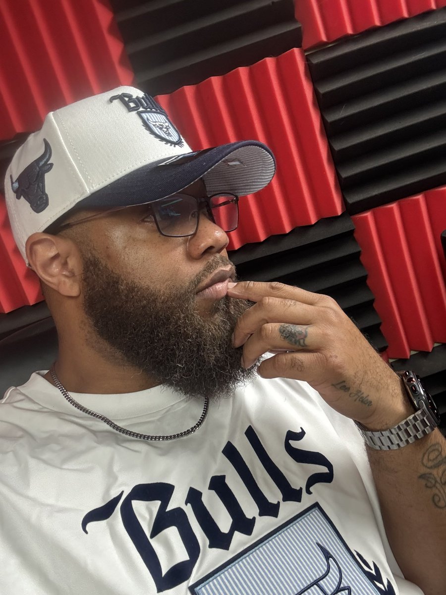 👑Haize aka Petty Roosevelt tweet media