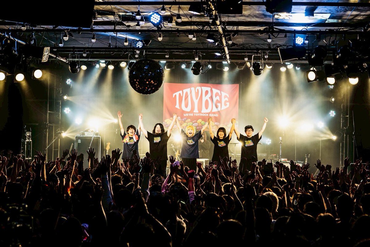 とみといびー【toybee】トミヅカダイチ tweet media