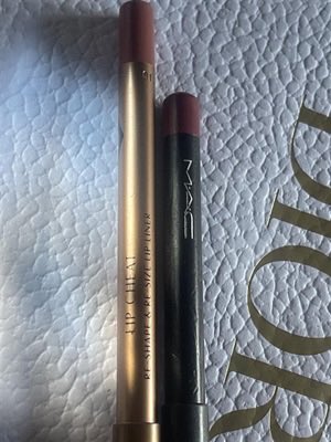 Poopsnoop tweet media