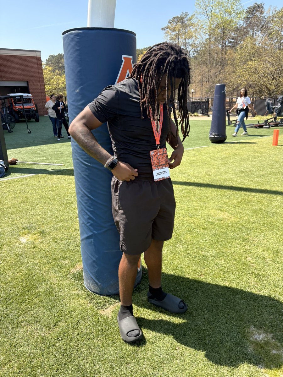 Dominique Redding tweet media