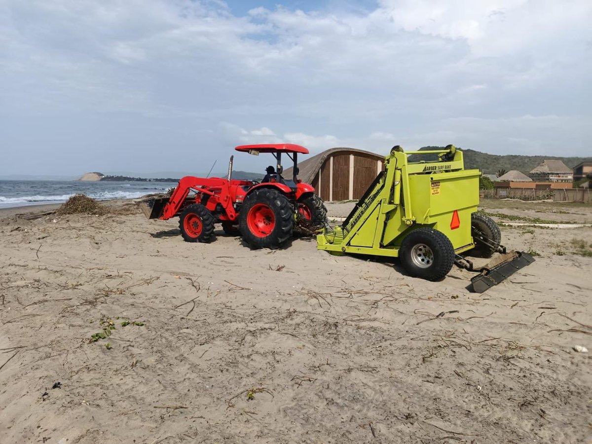 ¡Domingo de playa, #SalinasFest y motocross! 🌊🏁

En nuestra Náutica Salinas del Rey, cuidamos cada detalle para mantenerla en perfectas condiciones de cara a un nuevo día de competencias de alto nivel. Son 25 mil metros cuadrados de intervención con personal idóneo.

Todo listo