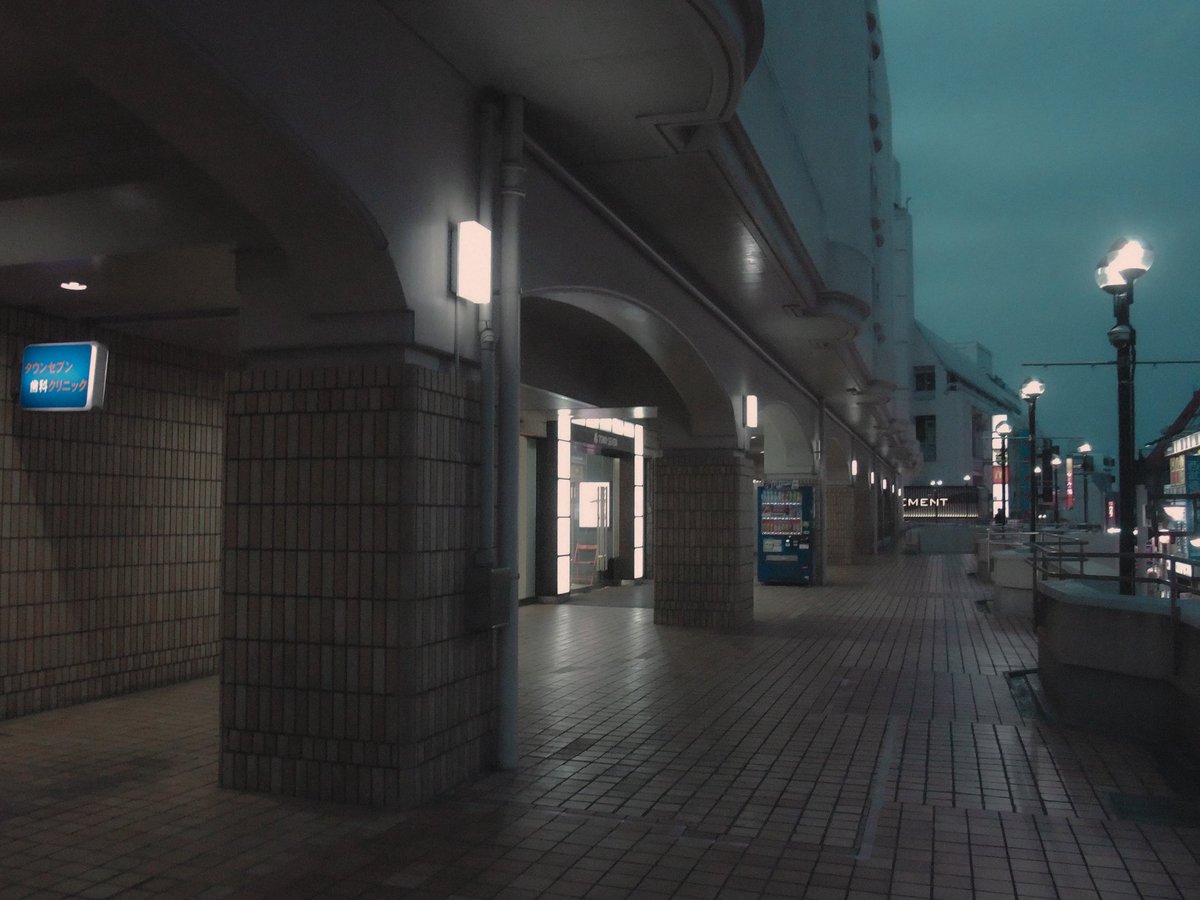 建築旅 feat. Liminal Space tweet media