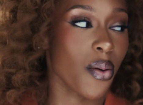 Rayebae🧸ྀི tweet media