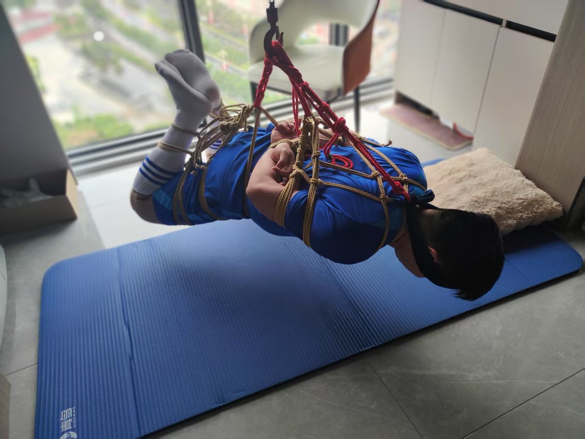 lostlove tweet media