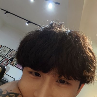weieweiii's tweet photo. #NewProfilePic (新個人資料照片) https://t.co/byiJpy7fDx