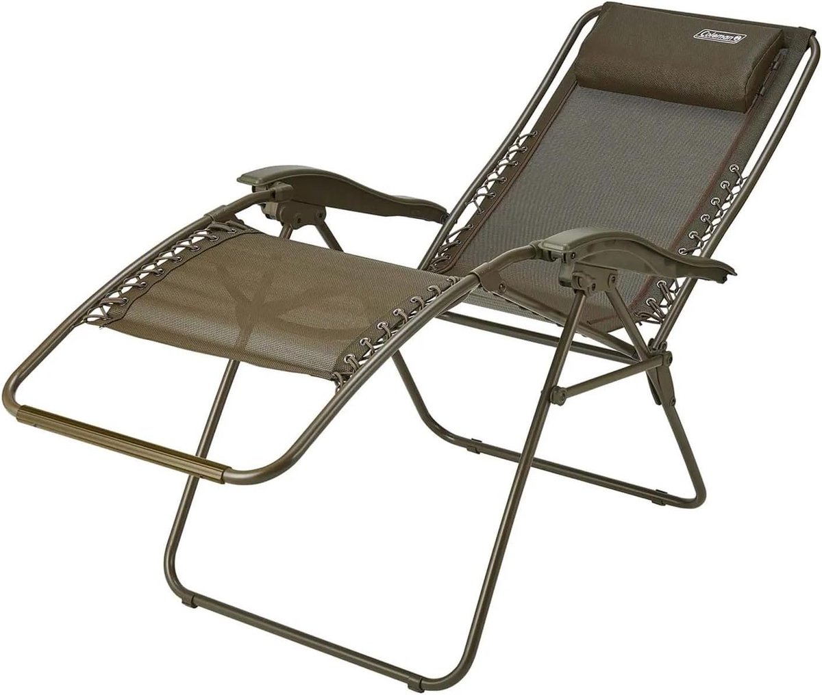 Uipiki's tweet photo. この椅子がある時代に生まれて良かった in サウナ道場 https://t.co/qX1oJ0kBqC