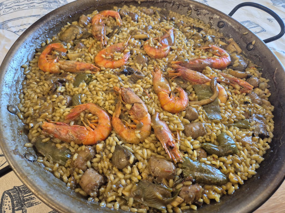 gataambbotes II☆II tweet media