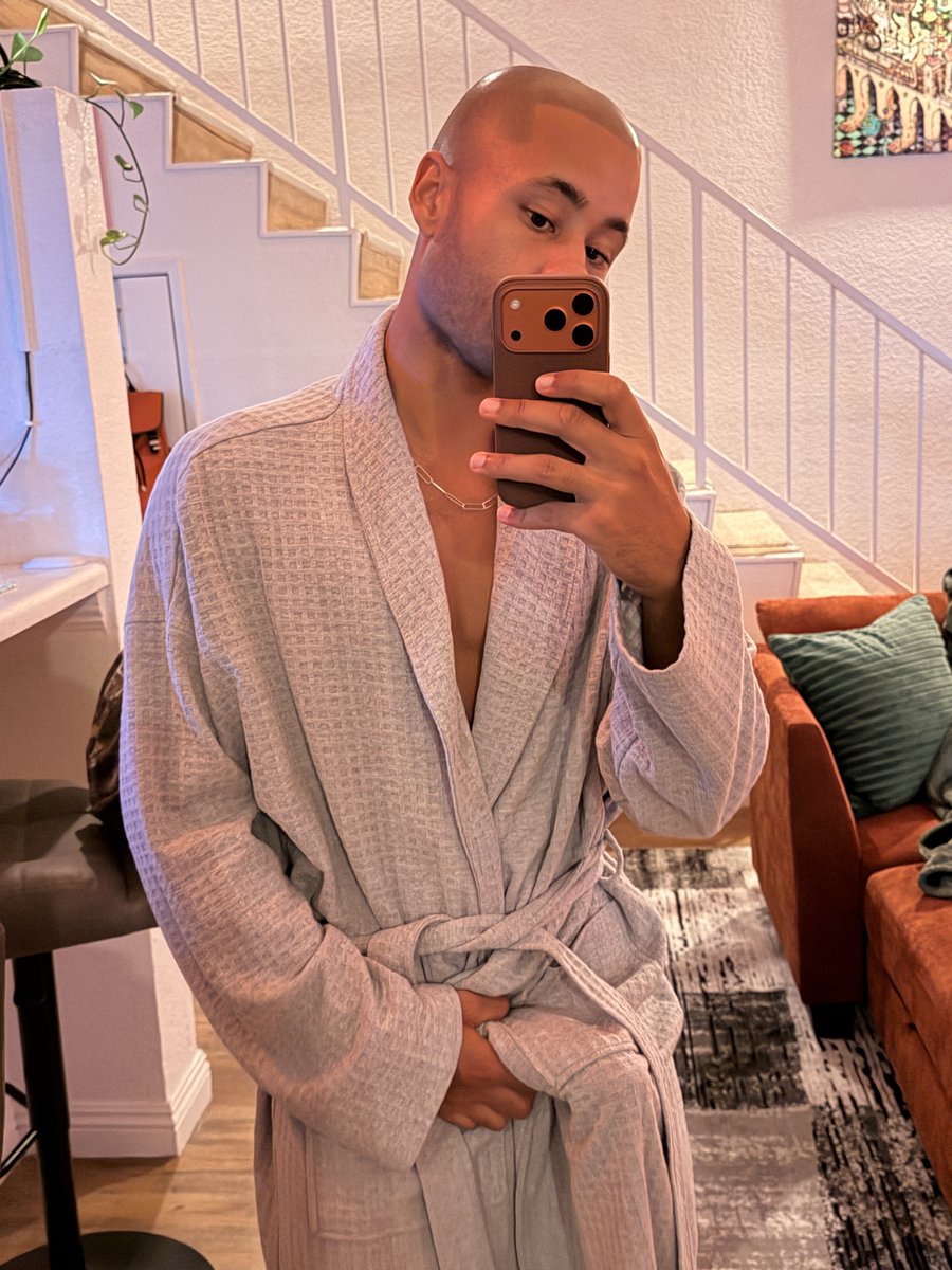 XAVIER ZANE tweet media