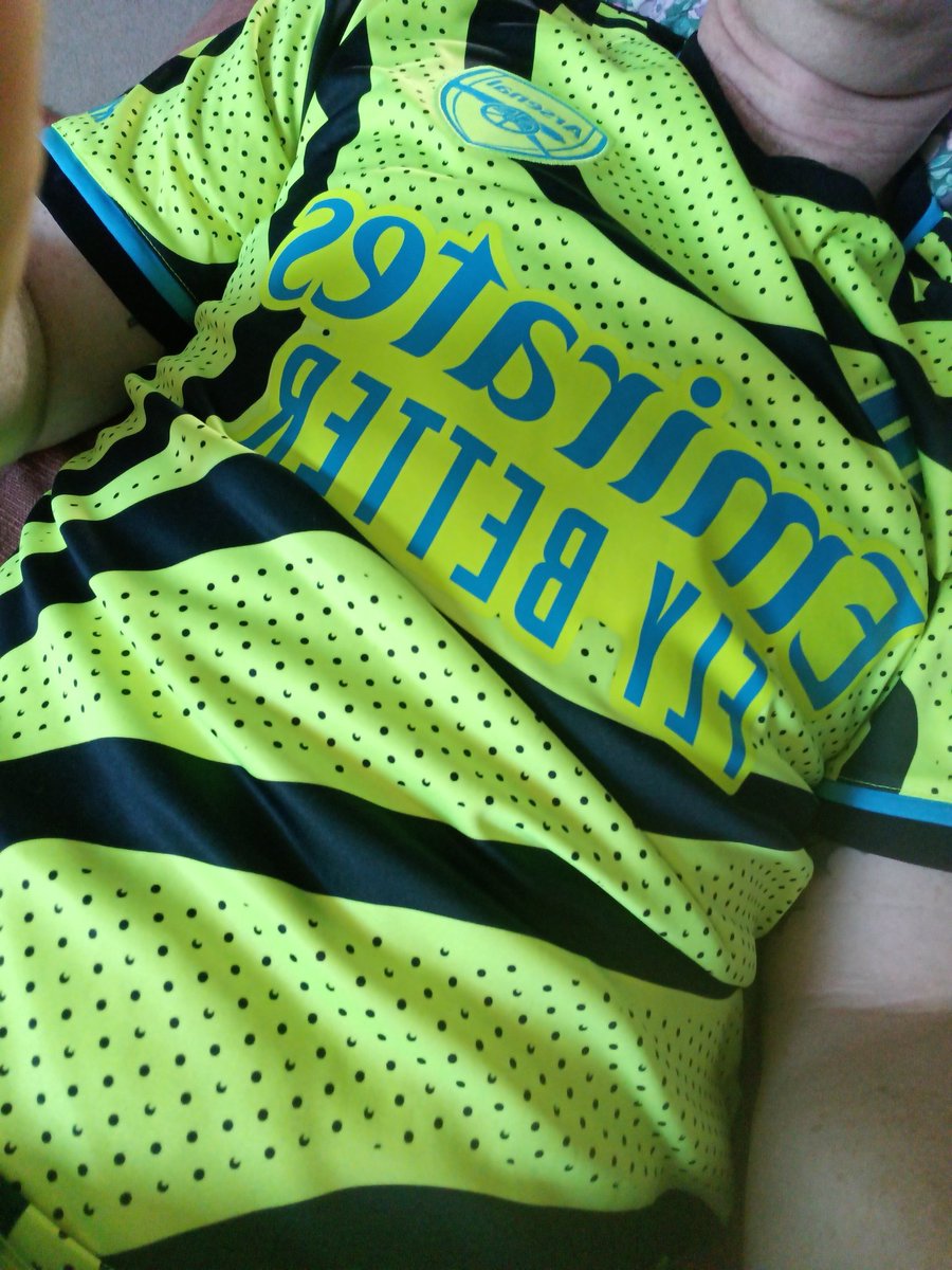 GingerBeardedGooner tweet media