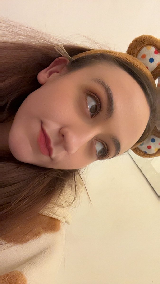 ᵣₒₛₑ🥛🫵🏼 tweet media