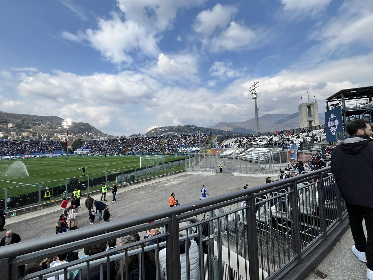 Neil Blake tweet media