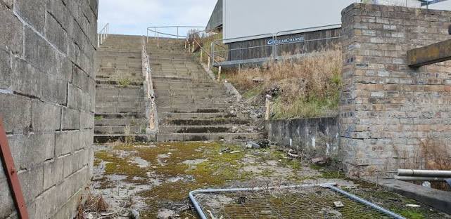 DUFC Retro tweet media