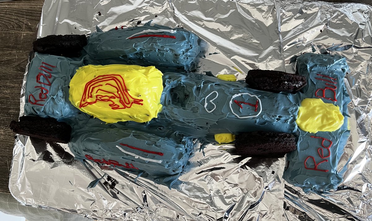 Eli ₍^. .^₎⟆ tweet media