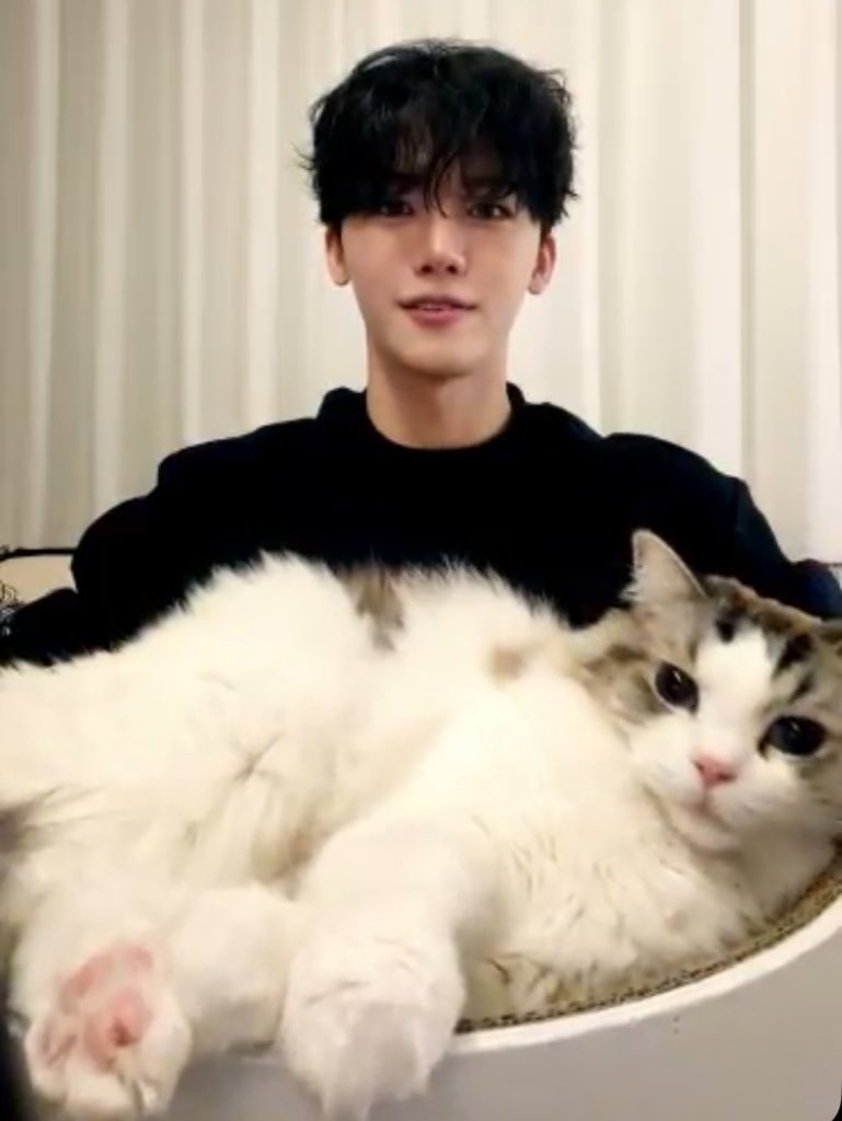 ท่านอนยัยลูซี่ vs ท่านอนยัยลูน่า 5555555