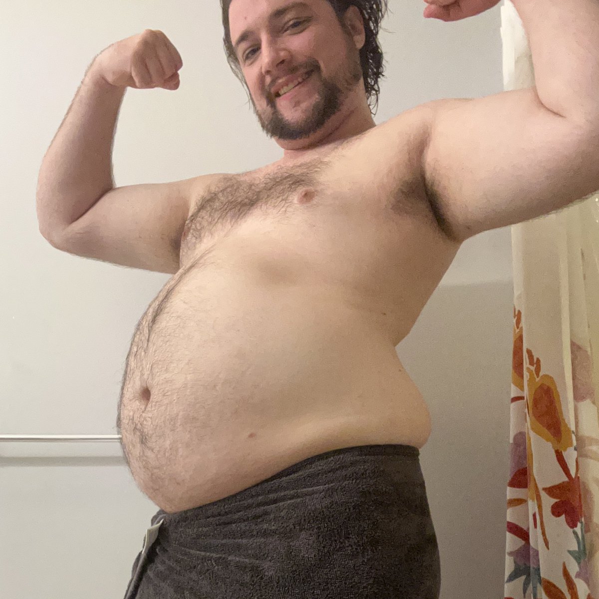 Dad_Bod_Thicc tweet media