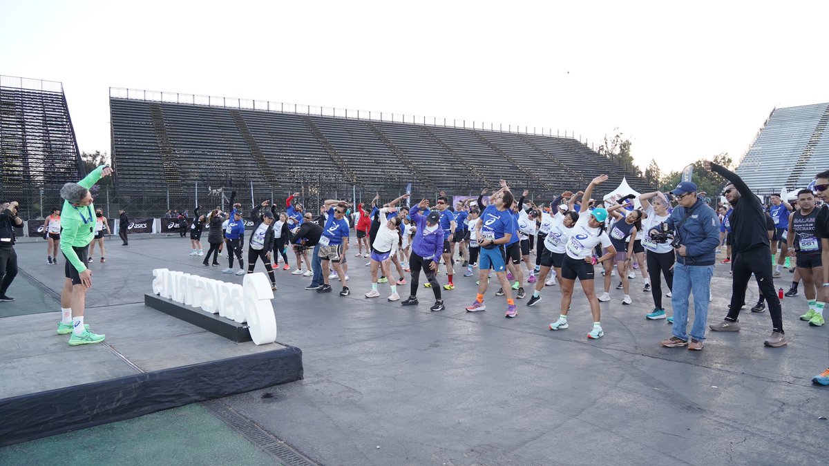 ASICS Mexico tweet media