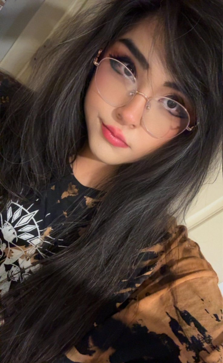 KawaiiFaceMiles 🐮VTuber tweet media