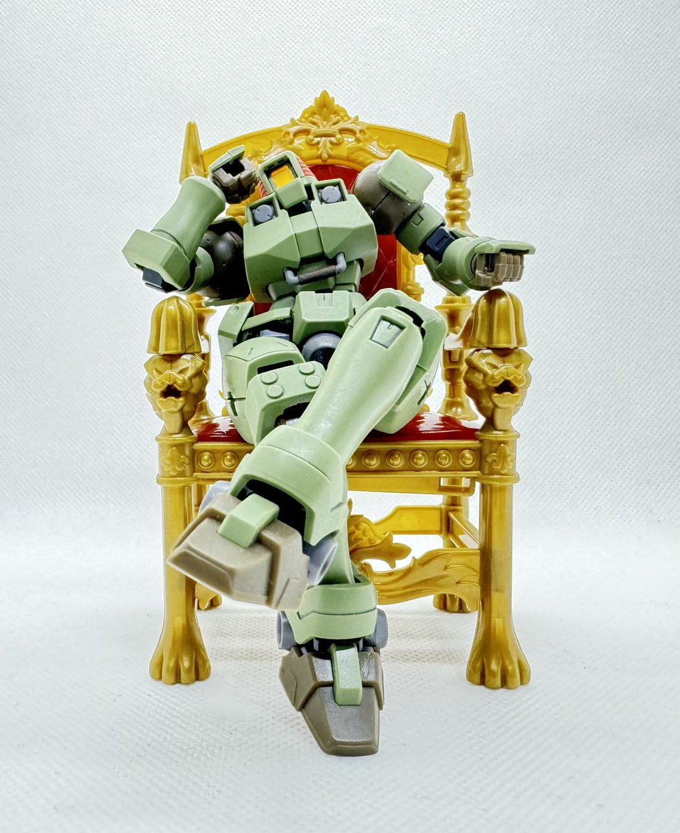 クノティス tweet media