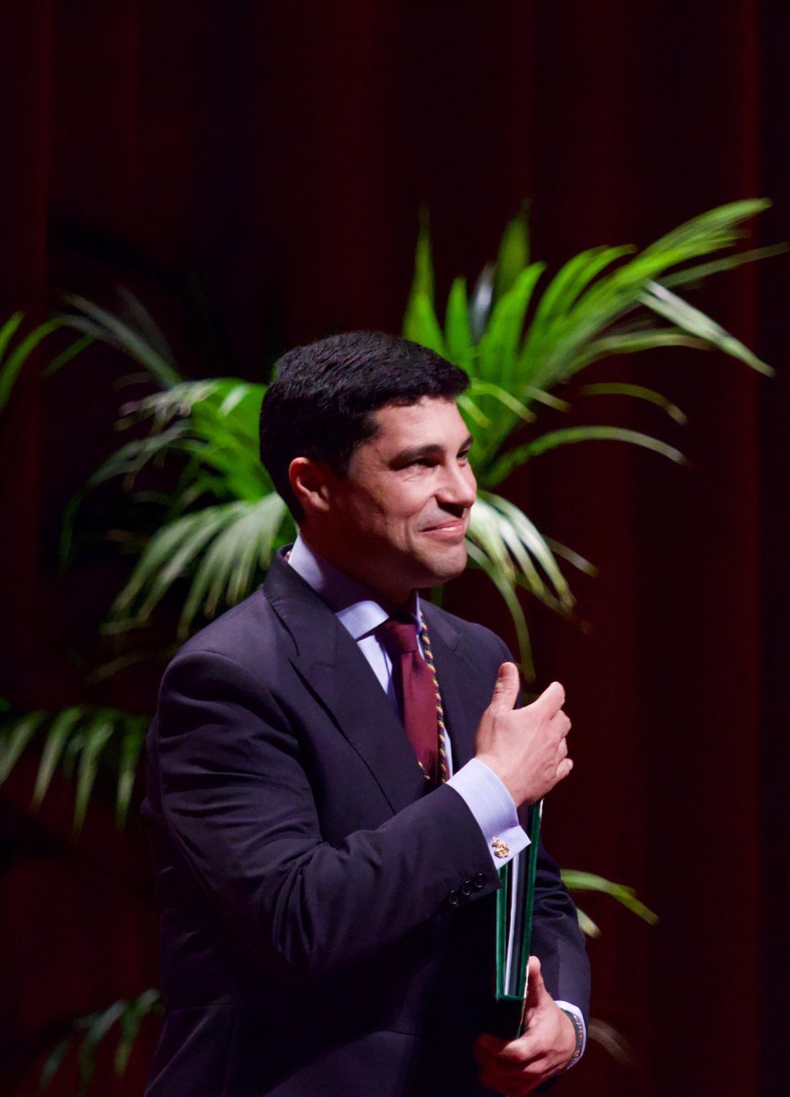 Toda una lección de fe y de vida. Gracias por tus palabras en ese emocionante pregón, querido <a href="/JARodriguez_TV/">José Antonio R.</a>.

#SSantaSevilla26

Foto: <a href="/Andrescoboscof/">Andres Cobos Rodríguez</a>