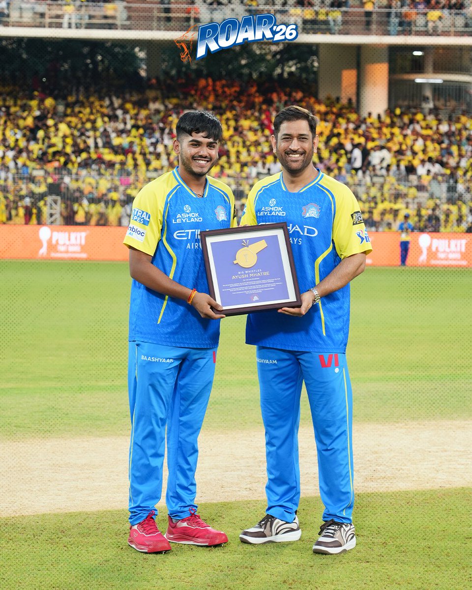ChennaiIPL's tweet image. World champions honoured by the man himself 🥳🏆

#Roar26 #WhistlePodu
