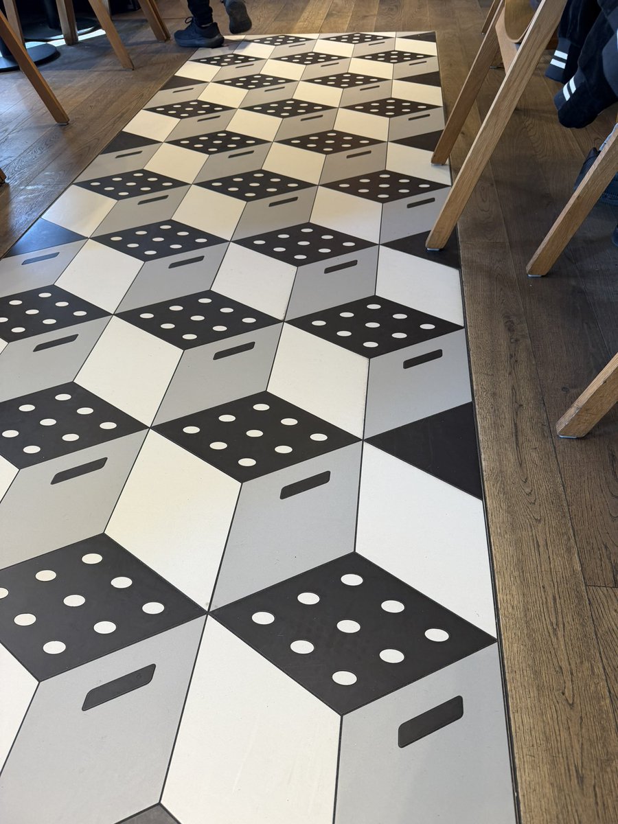 David Ocetník tweet media