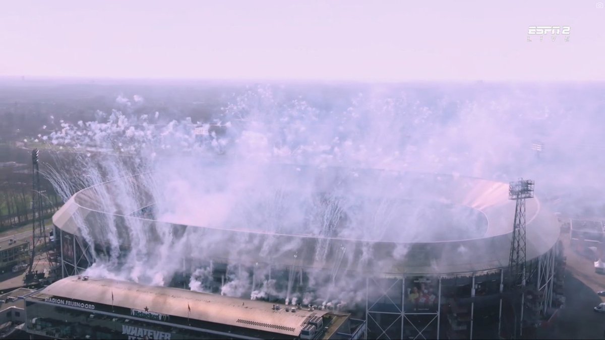 FCUpdate.nl tweet media