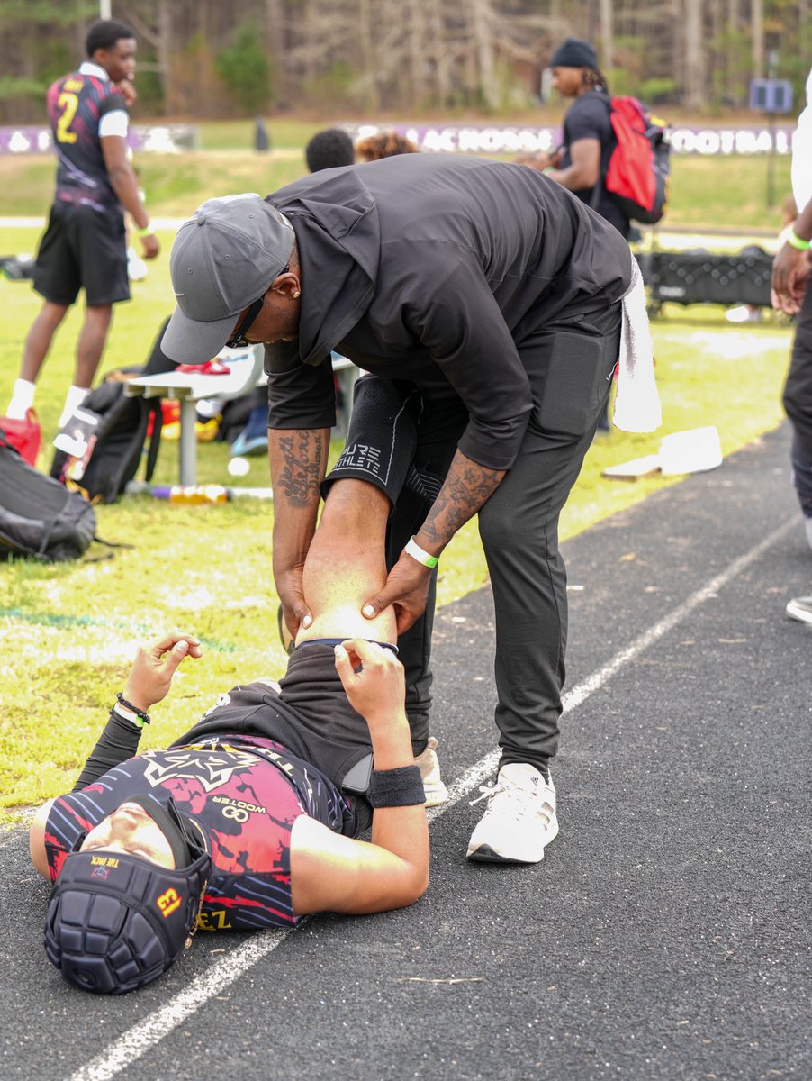 Coach Thompson tweet media