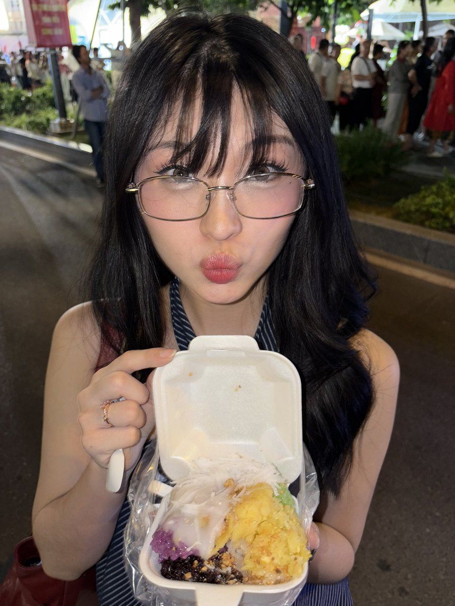 Cynthia Yaputera tweet media