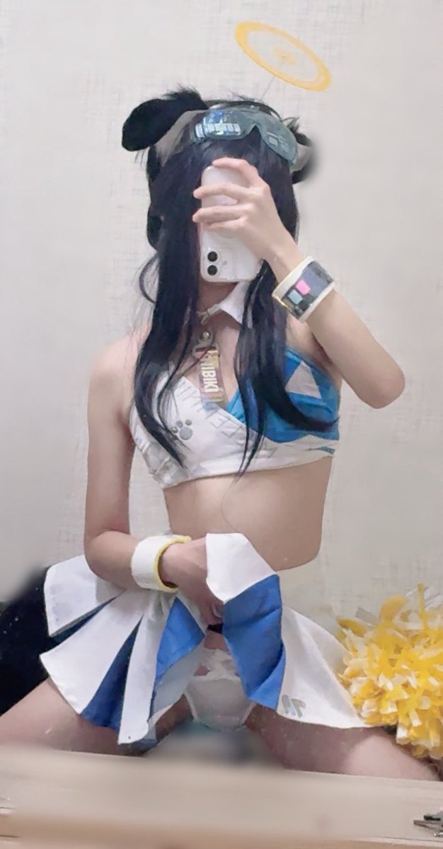 #BuleArchive #블루아카이브 #cos
치비키 - 1