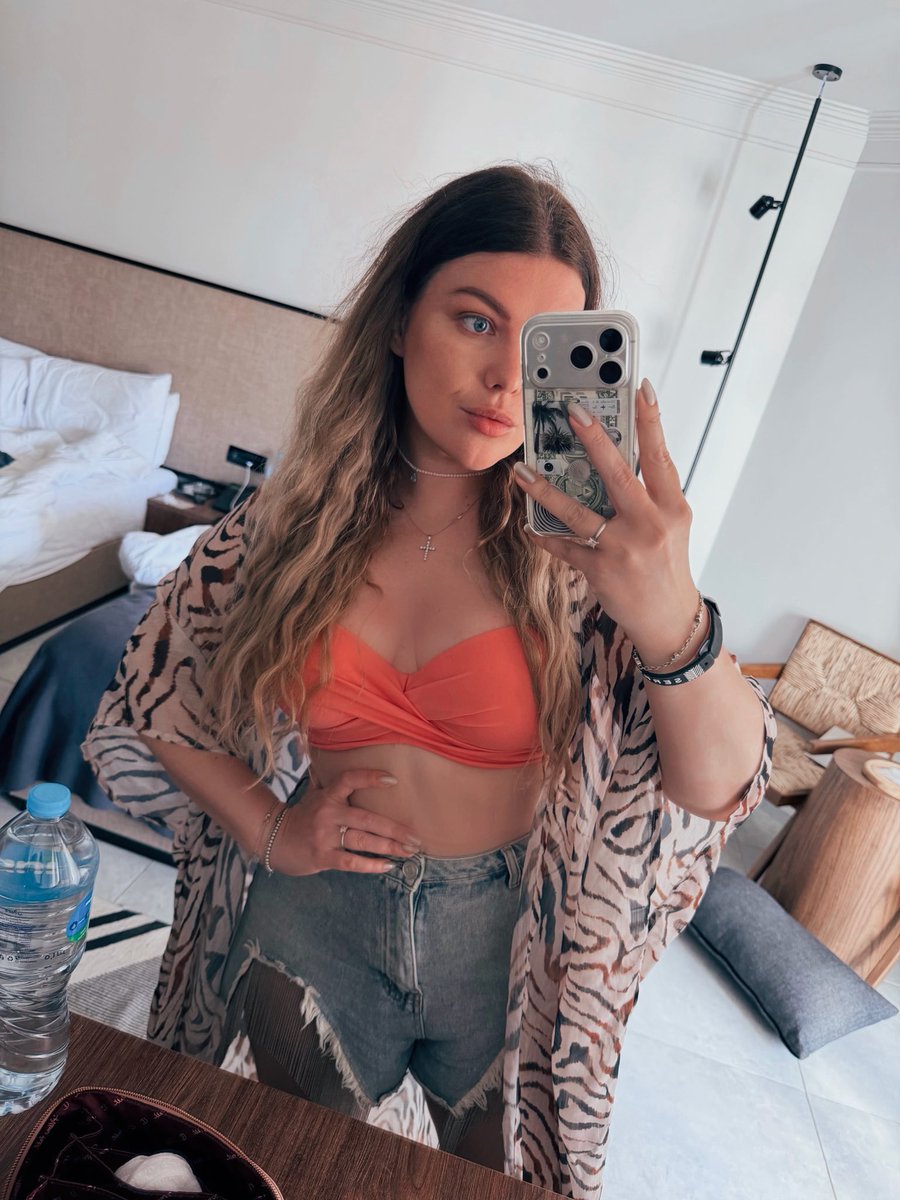 While I’m out for more tan,
Send 🏦