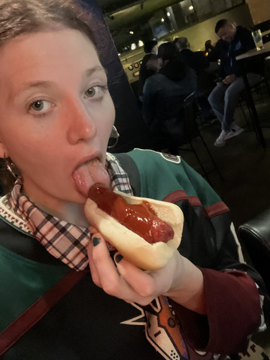 Kapri Sun//EXXXOTICA Chicago tweet media