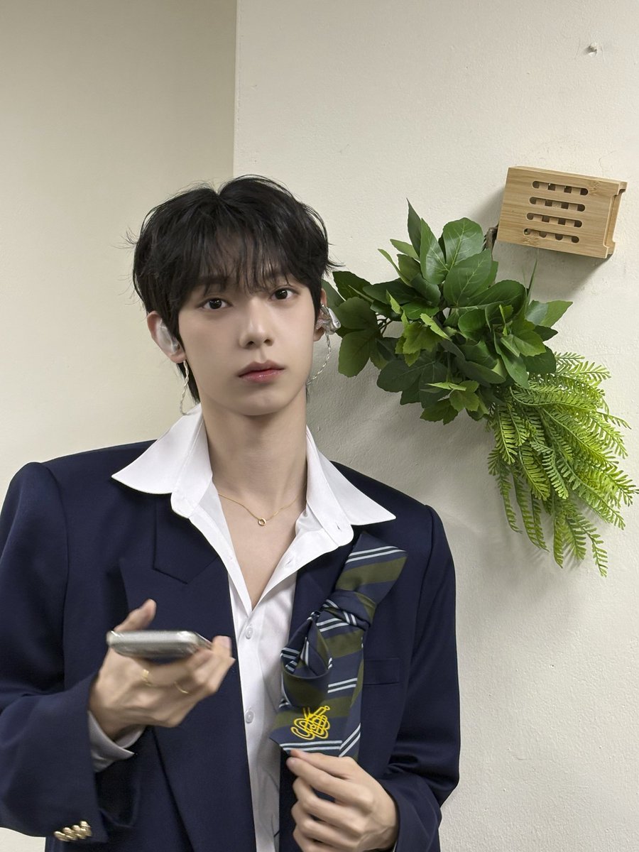 CHUEI LI YU tweet media