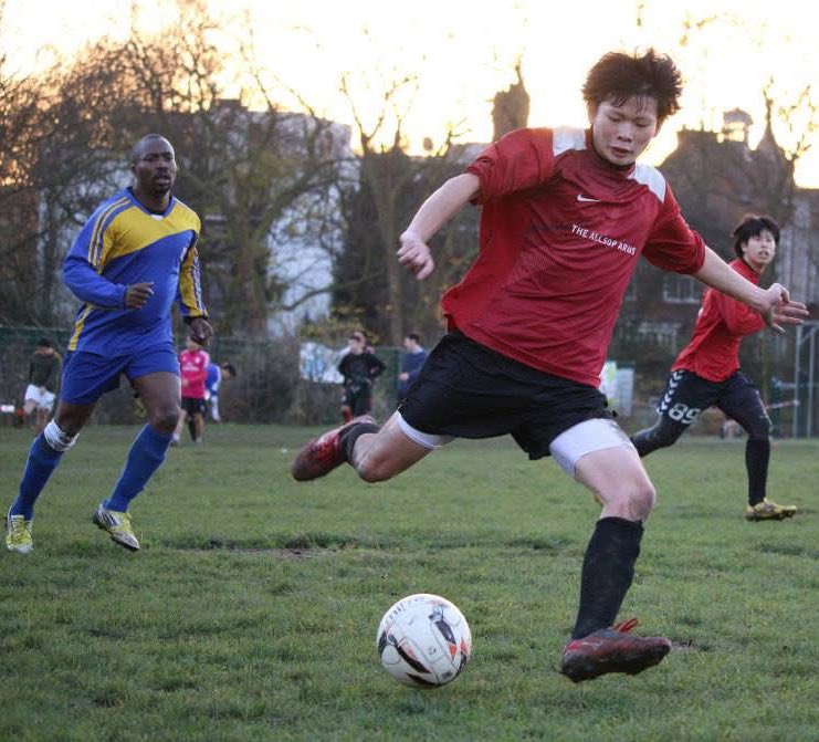 でこ@女装男子 tweet media