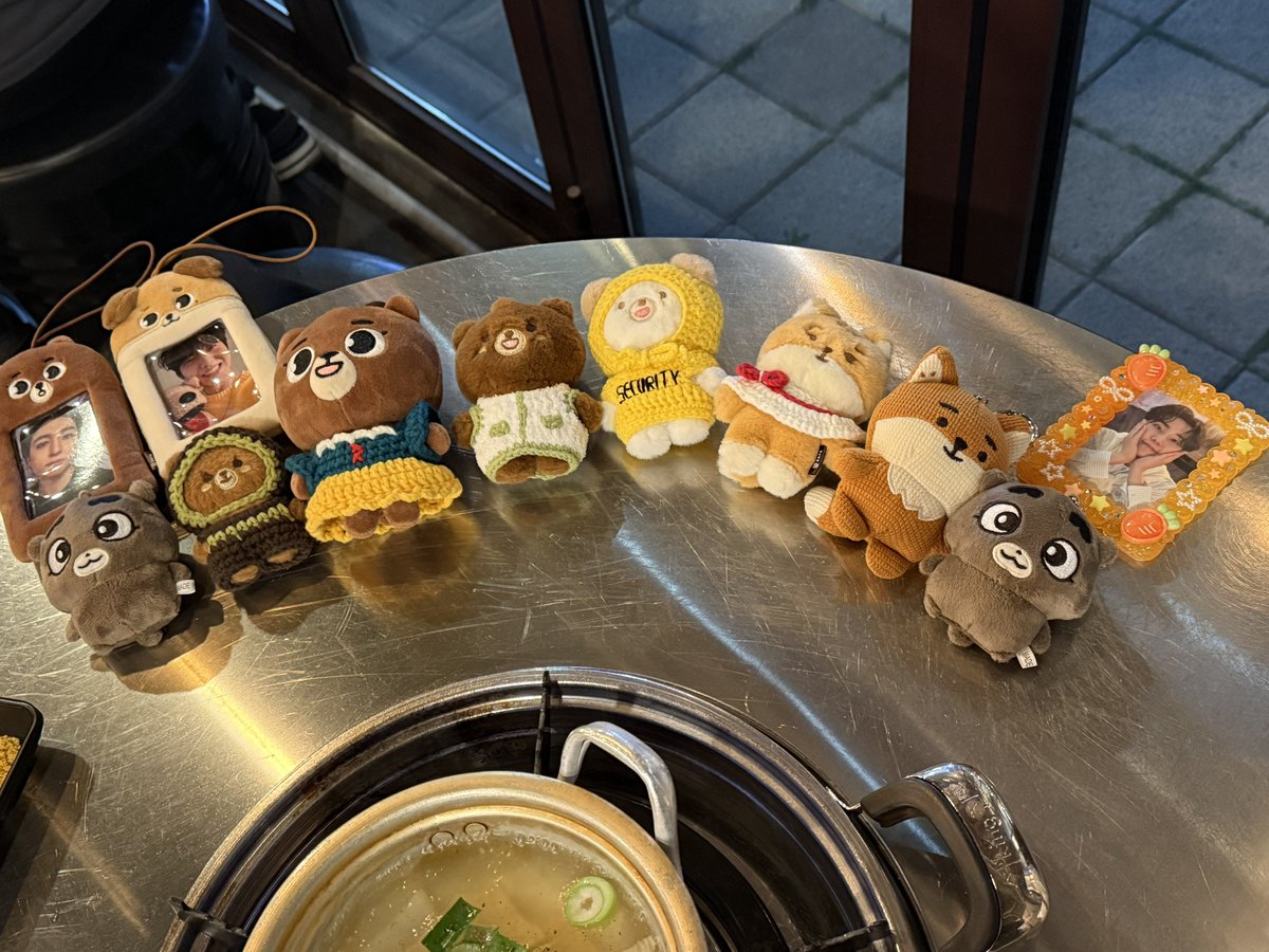 로버⋆˚✿˖ tweet media