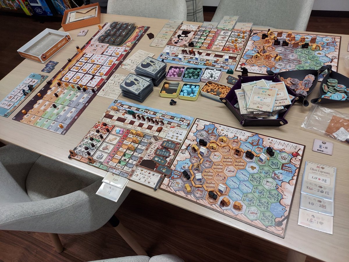 ボードゲームカフェ Spla tweet media