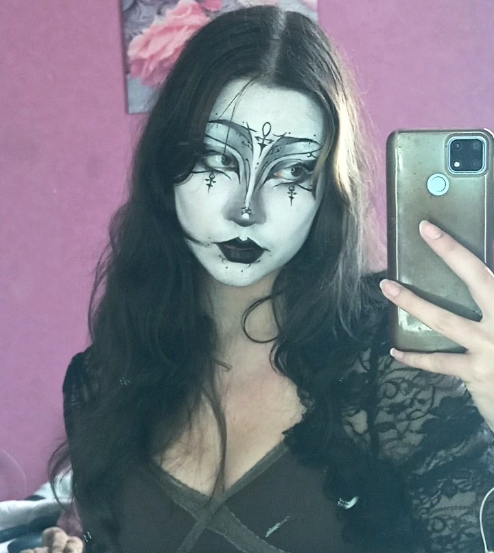 𝚂𝚊𝚛𝚊𝚑 ˚୨୧⋆｡ tweet media